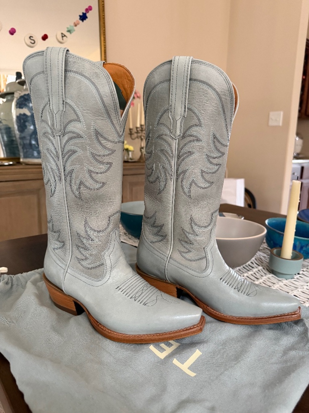 Tecovas Annie in Slate Blue Size 7 B